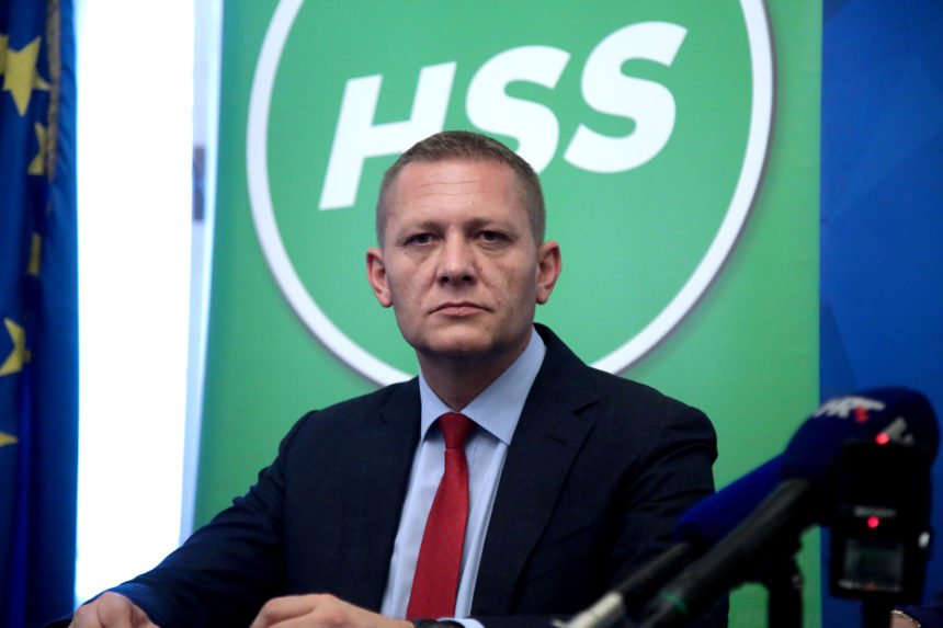 HSS zbunjuje birače: Beljak napada HDZ, a njegov bliski suradnik klanja se do poda Plenkoviću