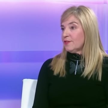 Sada pravobraniteljica za djecu Helenca Pirnat Dragičević tvrdi da nije htjela slati u zatvor roditelje koji ne žele cijepiti svoju djecula