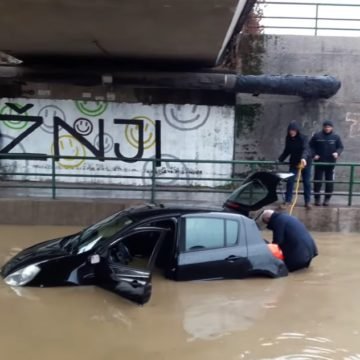 Zenica kao Venecija: Poplave nakon biblijskih kiša u Bosni i Hercegovini