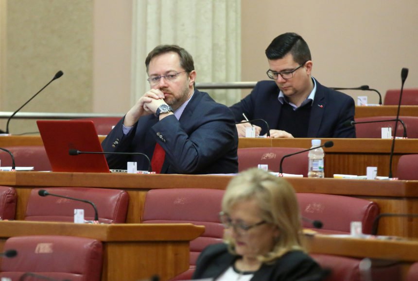 Još jedan Milanovićev čovjek spašava Plenkovića: Siniša Varga glasovao za HDZ