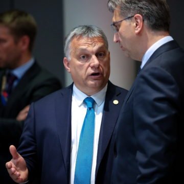 Orbanov čovjek izvrijeđao Plenkovićevog pulena: Koliko još idiota ima ovdje