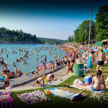 Tko pali srpske kuće u Orahovici: Piromanska mafija želi se domoći atraktivnog zemljišta uz jezero?