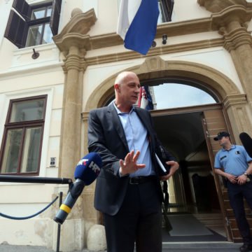 HNS će tražiti ostavku Kuščevića: “Vjerujem da će premijer poslušati zdrav razum”