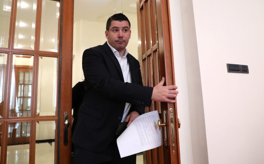 Nikola Grmoja odlučio: Most više ne misli kucati na Kolindina vrata