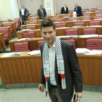 Hoće li Ivan Pernar biti kažnjen zbog toga što ne želi cijepiti svoje dijete?