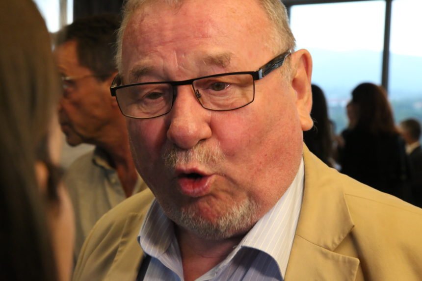 Šeks: Oporba je nanjušila krv, mediji vode križarski rat protiv Plenkovića i HDZ-a