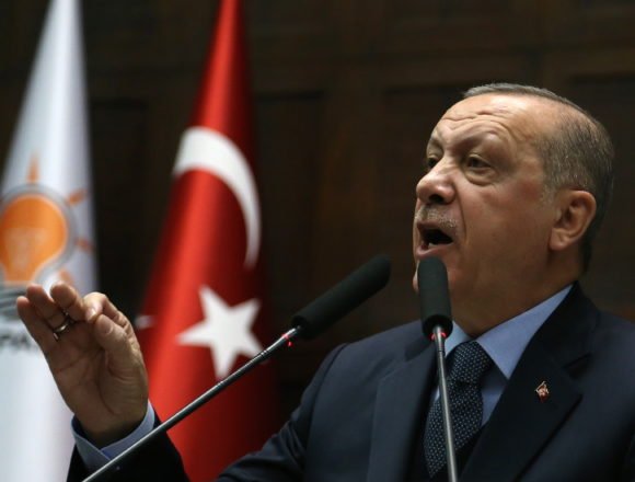 Turski “sultan” Erdogan prijeti Europi: Ako ne platite, poslat ćemo vam izbjeglice Turski “sultan” Erdogan prijeti Europi: Ako ne platite, poslat ćemo vam izbjeglice