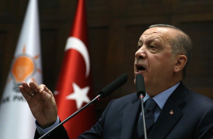 Bahati Erdogan provocira: Hej Grčka, samo otvorite vrata migrantima. Zašto vam to smeta