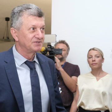 Ministar Kujundžić u velikim problemima: Izuzetno je nepopularan, građani žele njegov odlazak iz Vlade