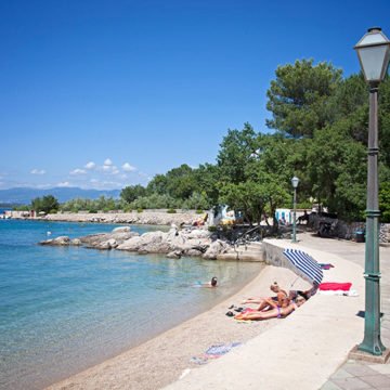 Britanci otkrili ‘skriveni raj’ u Hrvatskoj: Jedna od najljepših plaža na cijelom Sredozemlju – netaknuta ljepota