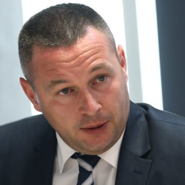 Ugledni pravni stručnjak Mato Palić upozorava predsjednika: Ako se Milanović drži zakona, onda mora nositi lentu