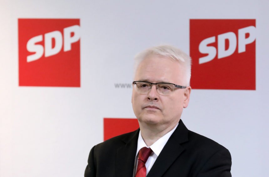 Josipović žestoko napao Kolindu: Optužio ju je da je bila alkoholizirana na proslavi Oluje