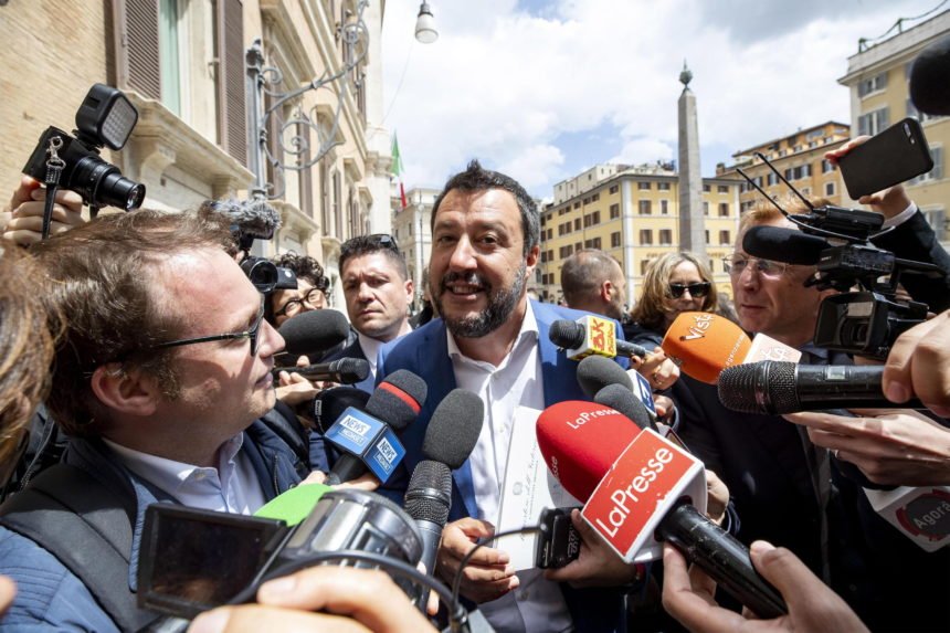 Salvini nikada popularniji: Popularnost mu raste  jer želi zaustaviti ilegalne migracije