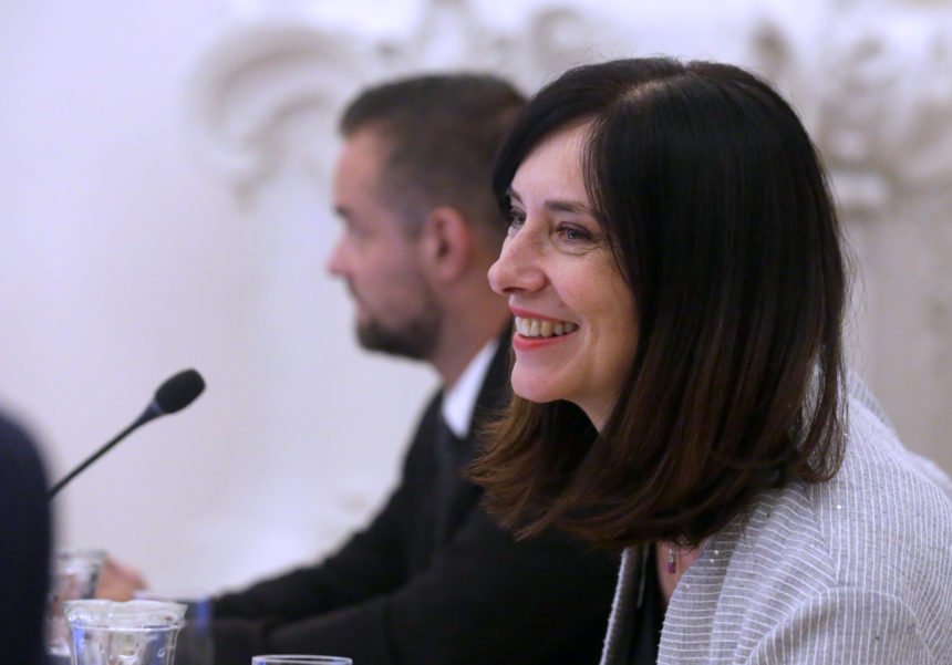 Ministrica Divjak se ponaša kao da nije u Plenkovićevom timu: Ponovno postavlja zahtjeve