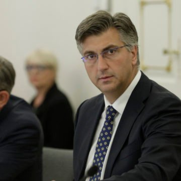 Je li i Plenković podlegao Pupovčevom pritisku: Može li se “slučaj Arsić” iz Viškova izjednačiti s Đevrskama i Uzdoljem