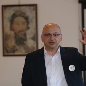 Jović: Papa Franjo smije usporediti rodnu teoriju s Hitlerom, a Pupovac ne smije suvremenu Hrvatsku s NDH