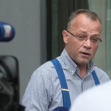 Hasanbegović: HDZ i Pupovac su u simbiozi, bespredmetno  je i ponižavajuće komentirati njegove izjave