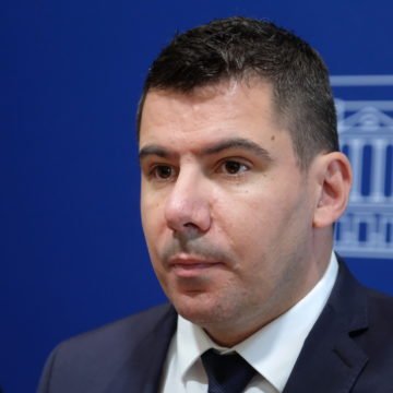 Grmoja će tražiti ponovno prebrojavanje referendumskih potpisa: Kuščeviću se ne može vjerovati