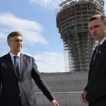 Penava najavljuje izlazak iz HDZ-a: Hoće li na parlamentarnim izborim upravo on predvoditi “Škorine suvereniste”?