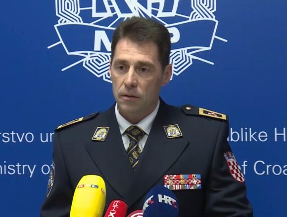 Zašto je zatitralo srce policajca koji je predao medijima snimku jurnjave svog moćnog šefa? Zašto je zatitralo srce policajca koji je predao medijima snimku jurnjave svog moćnog šefa?
