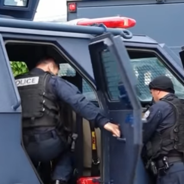 25 vozila kosovske specijalne policije u akciji na sjeveru: Uhitili srpske policajce