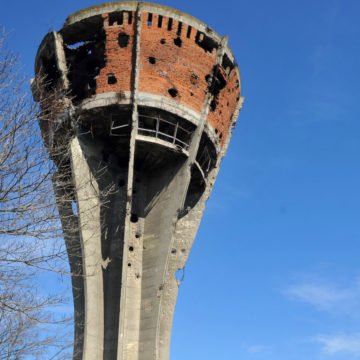 U Srbiji podižu ploču generalu JNA poginulom u napadu na Vukovar: To je veličanje agresije i šamar žrtvama, smatra HDZ