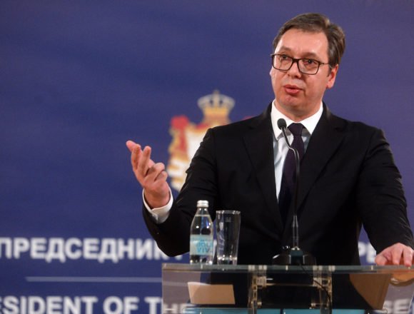 Vučić sazvao sastanak državnog vrha zbog pretučenog mladića u Podgorici Vučić sazvao sastanak državnog vrha zbog pretučenog mladića u Podgorici