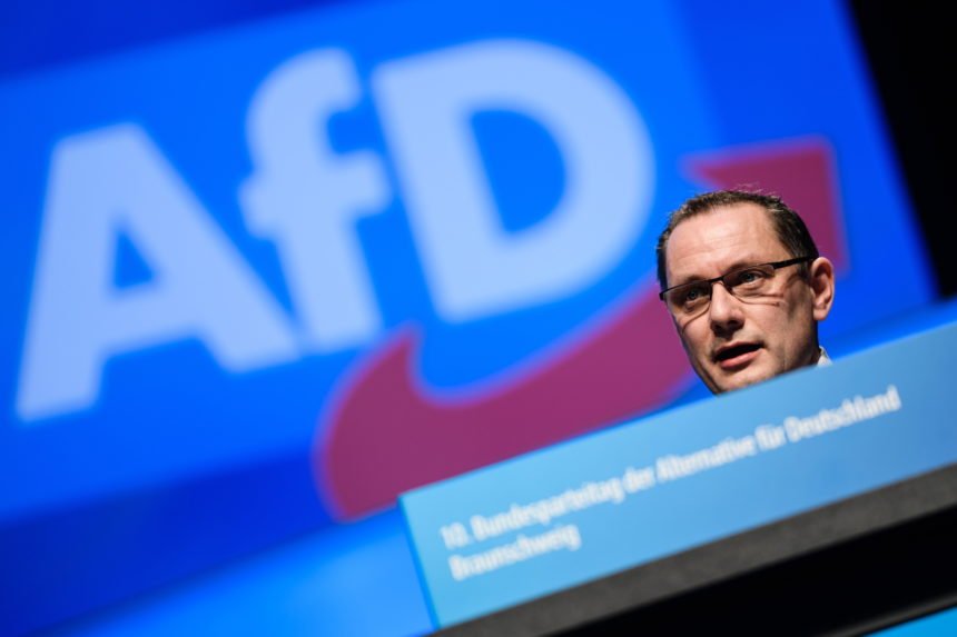 Novi šef desničarskog AfD-a je soboslikar Tino Chrupalla: Optužio je Merkel da nema ljubavi prema njemačkom narodu
