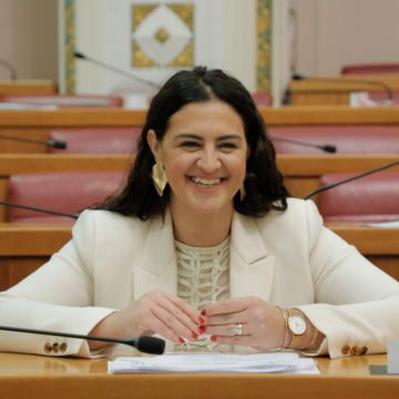 PNUSKOK U AKCIJI: Priveden suprug Ivane Ninčević-Lesandrić zbog bespravne gradnje – ona kaže da joj ništa nije jasno