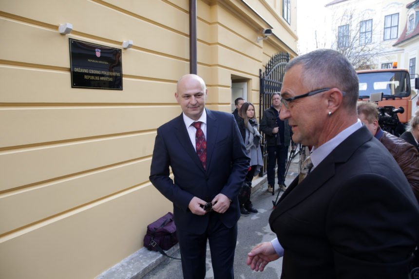 Žarko Puhovski proglasio Kolakušića zloćudnim i opasnim: Optužio ga da ne kontrolira realnost