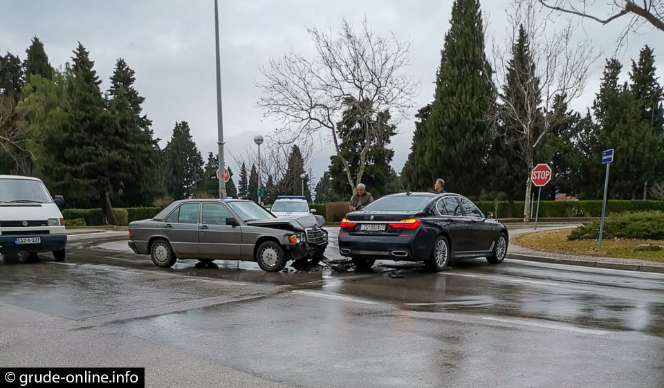 Zdravko Mamić sudjelovao u prometnoj nesreći: Luksuzni BMW se sudario s Mercedesom, fotografija