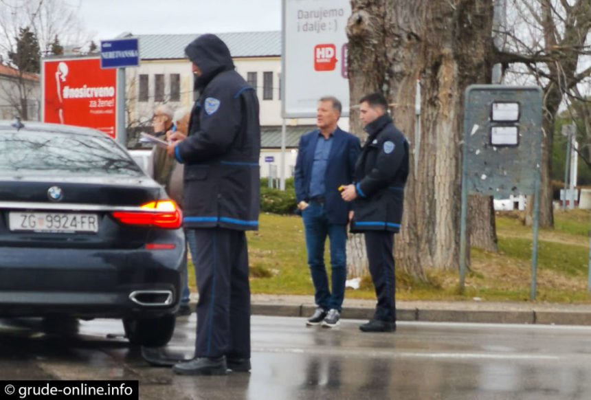 Zdravko Mamić sudjelovao u prometnoj nesreći: Luksuzni BMW se sudario s Mercedesom