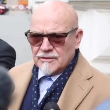 Krupni mladić verbalno napao odvjetnika Šerića u Splitu: Đubre, kako možeš  braniti ubojicu