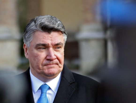 Milanović naprasno odbio sudjelovati u proslavi oslobođenja Maslenice: “U protokolu su trebale sudjelovati i osobe s ustaškim obilježjima” Milanović naprasno odbio sudjelovati u proslavi oslobođenja Maslenice: “U protokolu su trebale sudjelovati i osobe s ustaškim obilježjima”