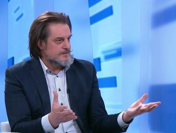Ivan Kujundžić traži istragu: Jesu li masoni sudjelovali u imenovanju Jelenića Ivan Kujundžić traži istragu: Jesu li masoni sudjelovali u imenovanju Jelenića