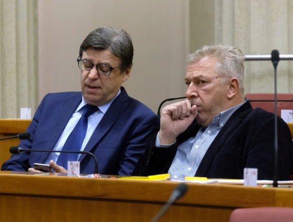 SDP-ov Željko Jovanović najavio: Zabranit ćemo poklič “Za dom spremni” SDP-ov Željko Jovanović najavio: Zabranit ćemo poklič “Za dom spremni”
