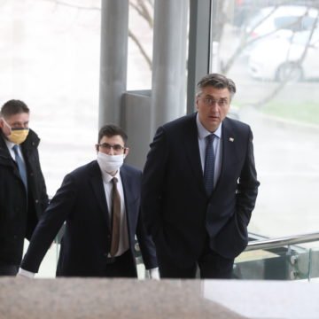 Kako je “profitirao” premijer: Gong optužuje Plenkovića da je ladici  namjerno držao antikorupcijsko izvješće