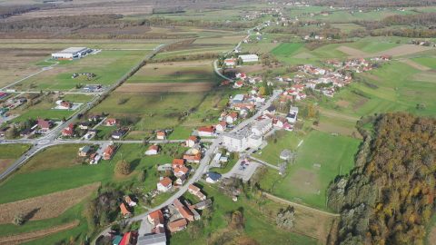 Kako je Pisarovina postala privlačno mjesto za život: Ima idealne uvjete za poljoprivredu i turizam, ali i poduzeća koji su ozbiljni izvoznici Kako je Pisarovina postala privlačno mjesto za život: Ima idealne uvjete za poljoprivredu i turizam, ali i poduzeća koji su ozbiljni izvoznici