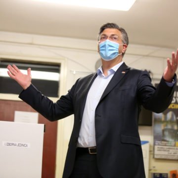 Plenkovićev ovršni tsunami: Blokirano čak 250 000 Hrvata