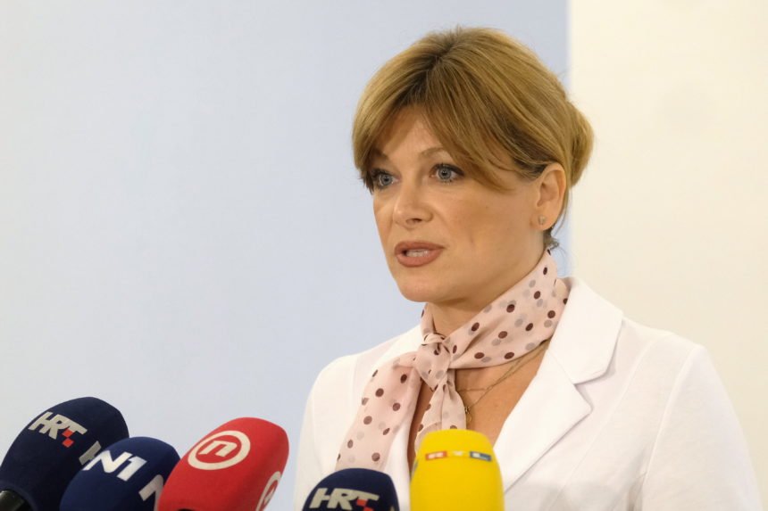 Karolina Vidović Krišto: Ministar Marić mora otići zbog tajnog sastanka s “investitorom” Milenkom Bašićem