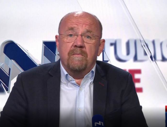 Drele žestoko reagirao na istup SDSS-ove Dragane Jeckov, a kritizirao je i Milanovićeve izlete u “tajni klub” Drele žestoko reagirao na istup SDSS-ove Dragane Jeckov, a kritizirao je i Milanovićeve izlete u “tajni klub”