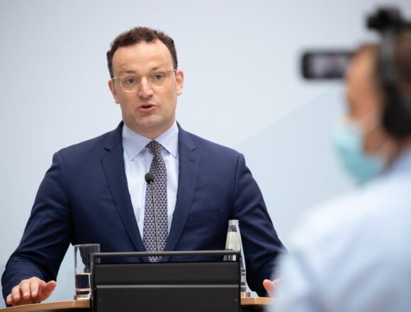 Još jedna zbunjujuća izjava njemačkog ministra zdravstva: Što se događa s AstraZenecom? Još jedna zbunjujuća izjava njemačkog ministra zdravstva: Što se događa s AstraZenecom?