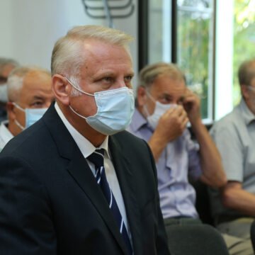 SRAMOTA: Kako su HDZ-ovci na račun osiromašene Slavonije napunili svoje džepove