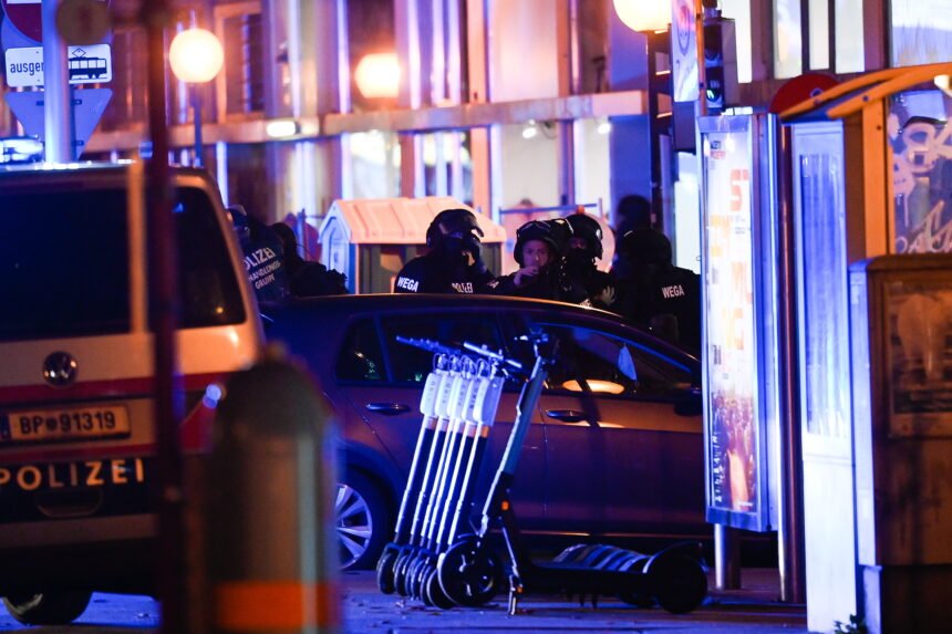 Teroristički napad u Beču: Austrijski mediji pišu o mrtvima i ranjenima