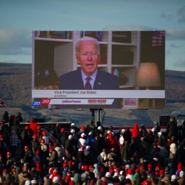 Biden u defenzivi: Još uvijek vjeruje u pobjedu, ali je vidno zabrinut