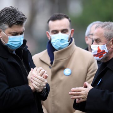 Andrej Plenković odgovorio na pitanje zašto se nitko iz državnog vrha nije cijepio