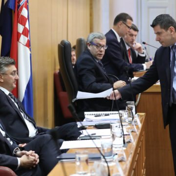 Grmoja odao priznanje Plenkovićevom “ministru od teflona”: Lagao je i trebao je davno otići, ali se vješto izvlači
