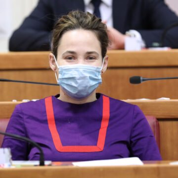 BRITKA KRITIKA: Marija Selak Raspudić opisala Tomaševića kao babu narikaču koja stalno plače i kuka