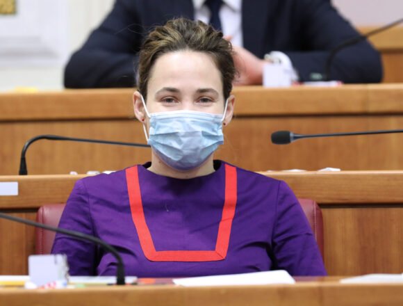 Marija Selak Raspudić otkrila koja joj je Plenkovićeva izjava izazvala veliku nelagodu: Poslala je i poruku Laucu Marija Selak Raspudić otkrila koja joj je Plenkovićeva izjava izazvala veliku nelagodu: Poslala je i poruku Laucu