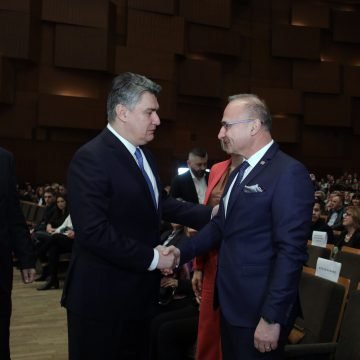 Milanović je govorio istinu: Otac ministra Grlića Radmana bio je istaknuti komunist